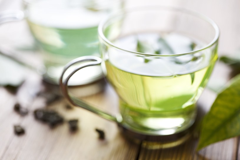 Zielona herbata najlepsza jest... na zimno /123RF/PICSEL