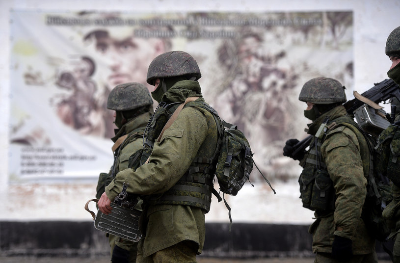 "Zielone ludziki" na Krymie. Żołnierze regularnej rosyjskiej armii, ukrywający swoją narodową i organizacyjną przynależność /FILIPPO MONTEFORTE /AFP
