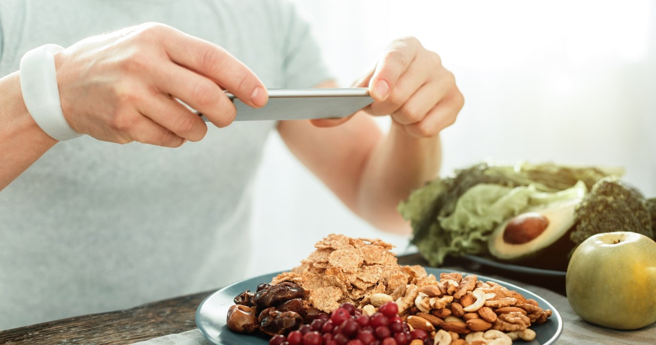 Vegetais verdes, frutas de mirtilo escuro, nozes têm efeitos anti -inflamatórios e, de acordo com os cientistas