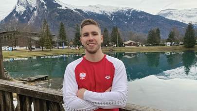 Zielonogórzanin multimedalistą mistrzostw świata w pływaniu zimowym. "To sport ekstremalny"