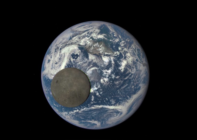 Ziemia i Księżyc okiem DSCOVR /NASA