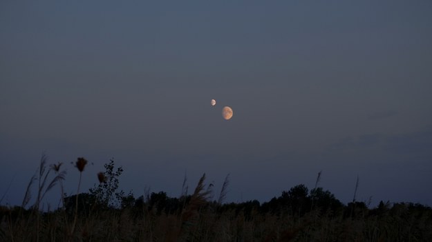 Na niebie będą dwa Księżyce. Sensacyjne doniesienia astronomów