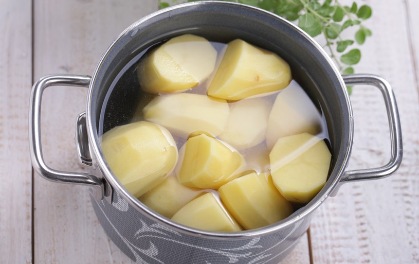Ziemniaki zawierają mnóstwo witamin i składników odżywczych /123RF/PICSEL