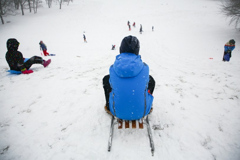 Zima będzie stosunkowo ciepła z krótkotrwałymi opadami śniegu /Beata Zawrzel /Reporter