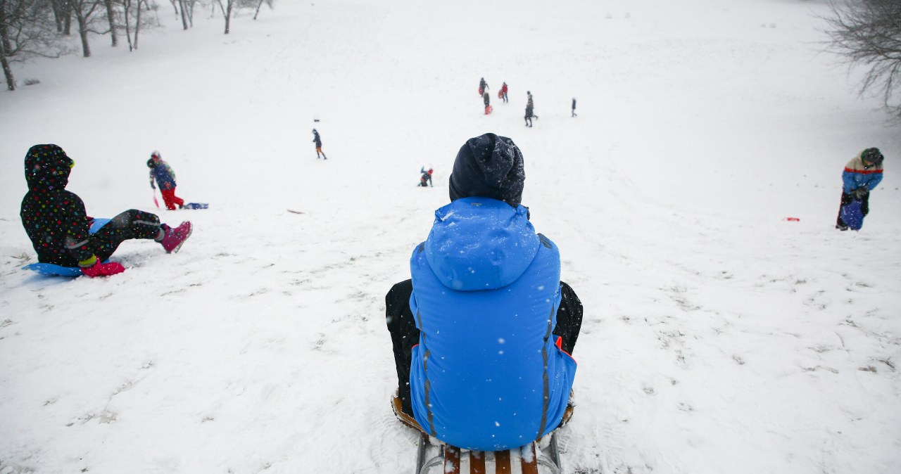 Zima będzie stosunkowo ciepła z krótkotrwałymi opadami śniegu /Beata Zawrzel /Reporter