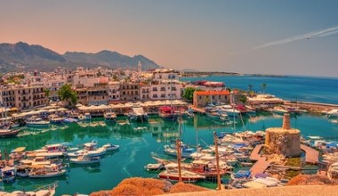 Зима - ідеальний час для відвідування визначних пам'яток. Нестерпна спека влітку цього не дозволяє