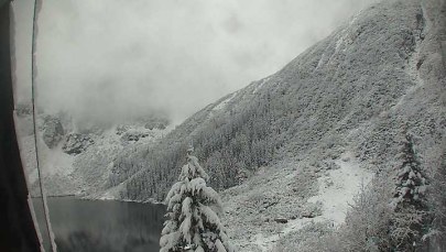 Zima na południu Polski. IMGW ostrzega przed intensywnymi opadami śniegu