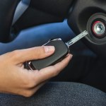 Zimą odpalaj silnik na dwa razy. To najprostszy sposób, by uniknąć awarii