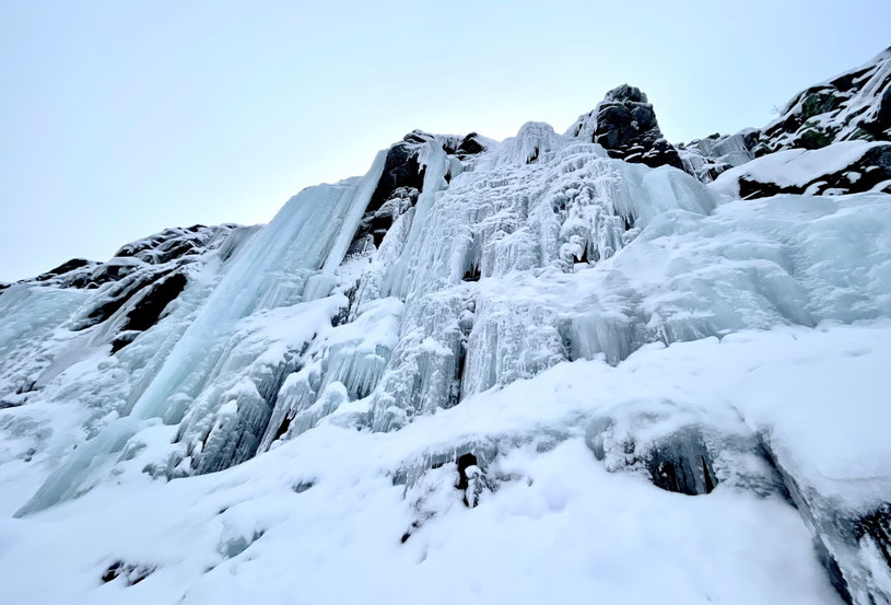Zimą Rjukan to raj dla miłośników wspinaczki po lodzie /Dawid Maciaszek /archiwum prywatne