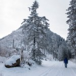 Zima w Tatrach. Wszędzie biało i zagrożenie lawinowe 