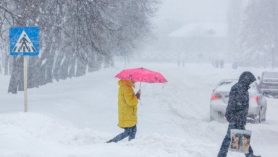 Zima wraca. IMGW ostrzega: Będzie ślisko