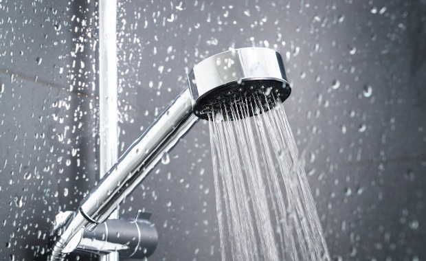 Zimna woda pod prysznicem. Hanower reaguje na kryzys gazowy