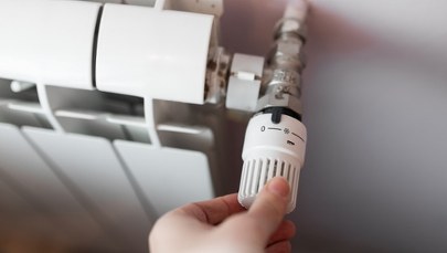 Zimne kaloryfery i brak ciepłej wody.  Awaria we Wrocławiu