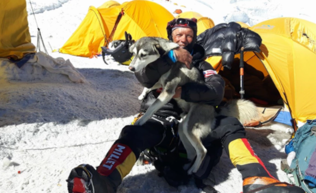 Zimowa wyprawa na K2. Kowalewski "musiał zrezygnować z dalszej walki"