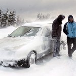 Zimowy paraliż w Czechach. Utrudnienia komunikacyjne i przerwy w dostawach prądu