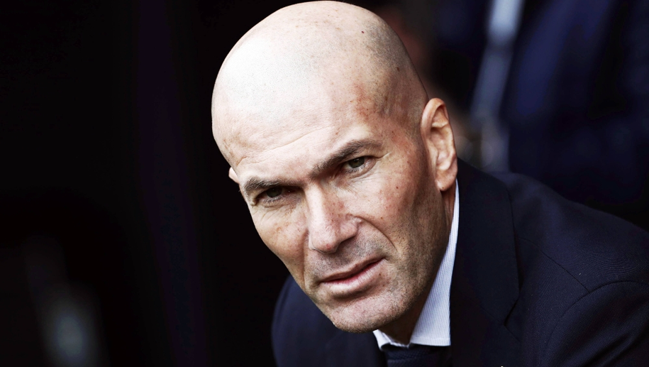 https://i.iplsc.com/zinedine-zidane/0009UAELIHUW088E-C123-F4.png