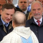 Ziobro broni ojca Rydzyka. Sugeruje, że Tusk "połamie sobie wilcze zęby"