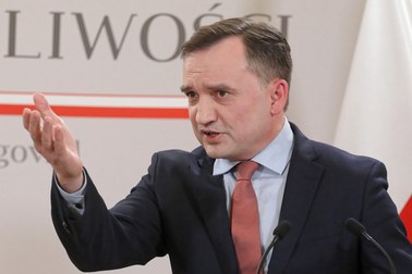 Ziobro o działaniach KE: Nie spodobał się urzędasom w Brukseli wyrok polskiego TK