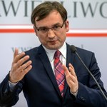 Ziobro po rozmowie z wiceszefem KE o Trybunale: Zachęciłem go do lektury polskiej konstytucji