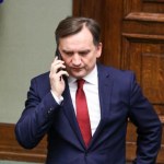 Ziobro zakpił z policji. Telefon na żywo w programie