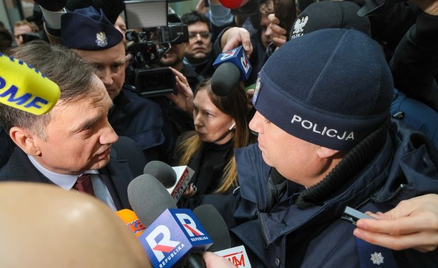 Ziobro zatrzymany przez policję. Komisja ds. Pegasusa za 30-dniowym aresztem 