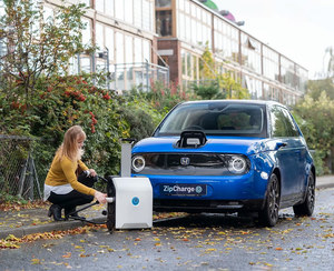 ZipCharge prezentuje Go - przenośny powerbank do samochodów elektrycznych 