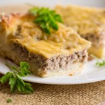 Zjadłam kiedyś u koleżanki na imprezie, od razu chciałam przepis. Teraz sama często robię ciasto mięsne