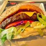 Zjadłem szwedzkiego burgera i zmieniłem świat na lepsze