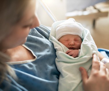 Zjawiska adaptacyjne noworodka. Co dzieje się z dzieckiem w pierwszych dobach życia?