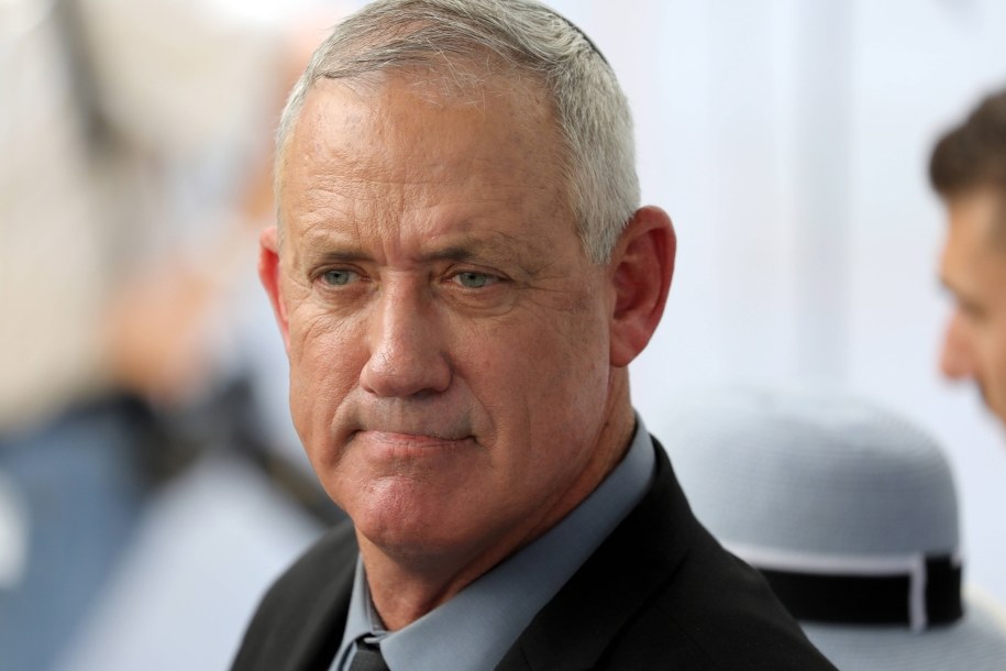 Zjednoczona Lista partii arabskich, która w wyborach do parlamentu Izraela uzyskała trzecie miejsce, zarekomendowała szefa centrolewicowego sojuszu Benny'ego Gantza na premiera /ABIR SULTAN /PAP/EPA