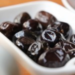 oliwki właściwości Zjedz kilka, gdy masz ochotę na słodycze. Hamują wilczy apetyt i skoki cukru, wzmacniają kości