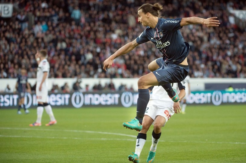 Zlatan Ibrahimovic świetnie rozpoczął sezon w PSG /AFP