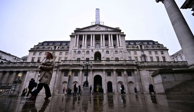 Złe prognozy dla funta. Waluta Brytyjczyków może przegrać nawet z osłabionym dolarem