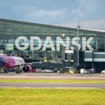 Złe wieści dla podróżnych. Te loty z Polski właśnie zniknęły z rozkładów