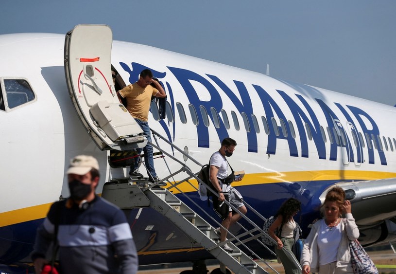Złe wymiary bagażu Ryanair i mamy problem. /BERNADETT SZABO / Reuters / Forum /Agencja FORUM