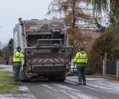 Źle wywożą śmieci? Możesz zerwać umowę - ale brak tej formalności kosztuje 5000 zł