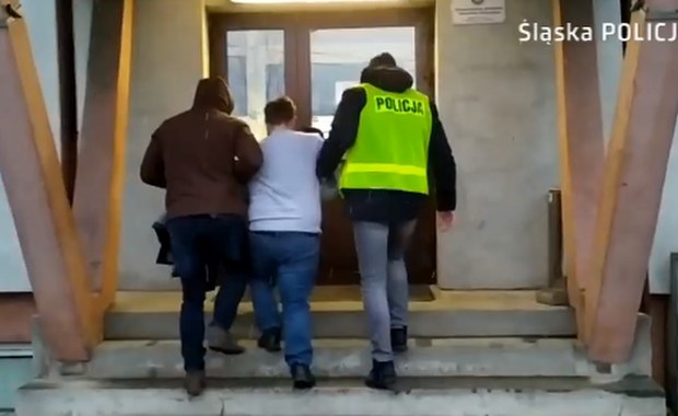 Zlecił zrobić i podłożyć ładunek wybuchowy w Wyrach. Zarzuty dla budowlańca z Knurowa