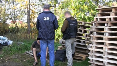 Zlikwidowali jedną z największych nielegalnych fabryk papierosów