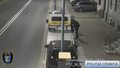 Złodziej aut w rękach policji. Został nagrany przez kamery monitoringu