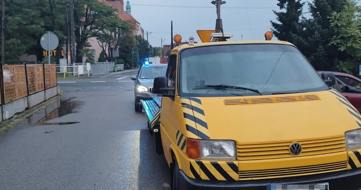 Złodziej przemalował samochód  i zmienił mu tablice rejestracyjne /Policja