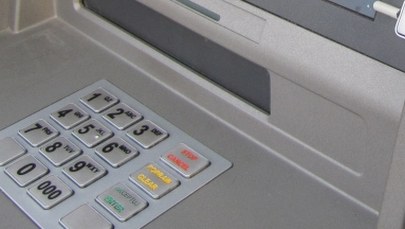 Złodzieje okradli bankomat w Łodzi
