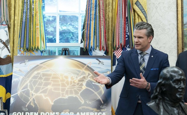 Złota Kopuła na Grenlandii? Plany Donalda Trumpa