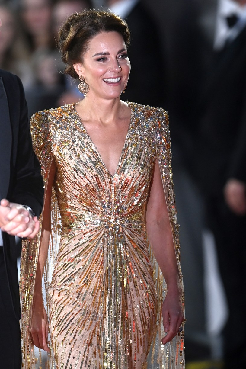 Złota suknie księżnej Kate /Dave J Hogan /Getty Images