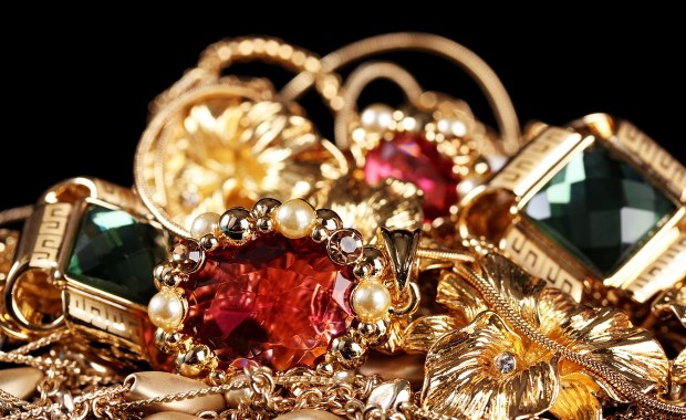 ​Złote pierścionki i rowery na licytacji w Rzeszowie. Sprawdź szczegóły!