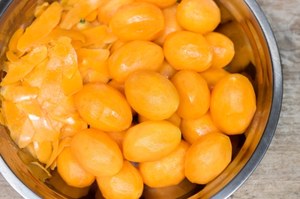 "Złote pomarańcze" jedz ze skórką. Obniżysz cholesterol, wzmocnisz odporność