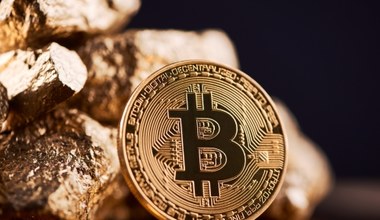 Złoto i bitcoin na szczytach. Analitycy prześcigają się w kosmicznych prognozach