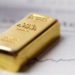 Złoto i srebro. Mocny dolar podnosi ceny kruszców na polskim rynku