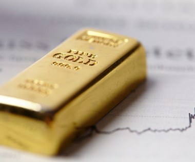 Złoto i srebro. Mocny dolar podnosi ceny kruszców na polskim rynku