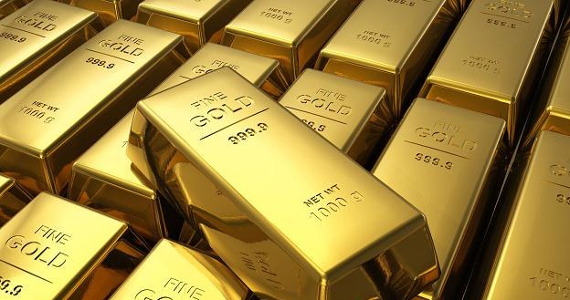 Złoto nie stanieje zbyt mocno - nie więcej niż 10 procent /&copy;123RF/PICSEL