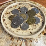 Złotówka ma ciekawe zabezpieczenie. Na ten szczegół mało kto zwraca uwagę